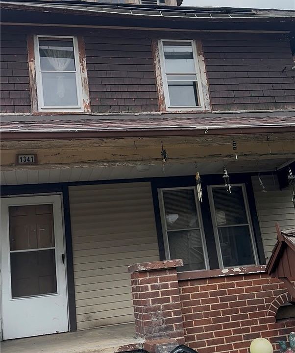 2nd image of 1347 Andrus St
