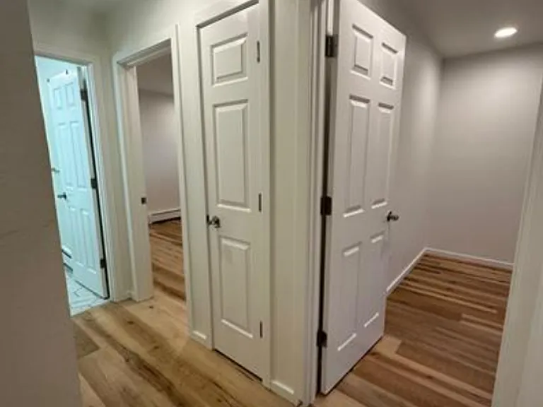 2116 Fairbanks St #10 — Photo 9