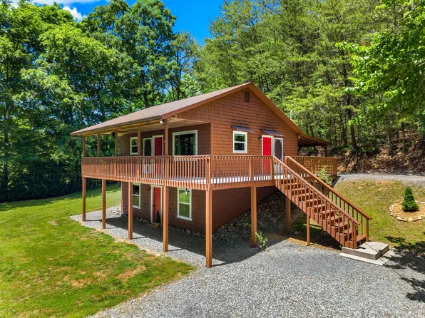 3009 Winding Way, Cosby, TN 37722
