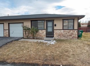 3689 Grant Dr, Reno, NV 89509