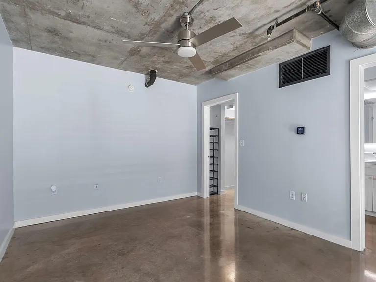 2000 Bagby St #5403 — Photo 13