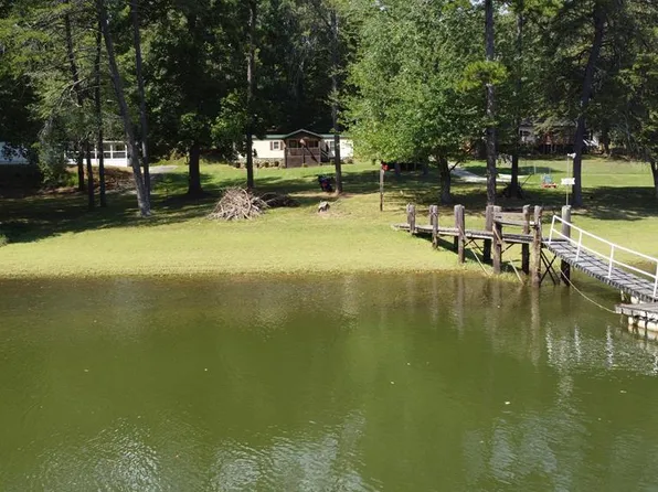 3562 Summerset Rd N, Gretna, VA 24557