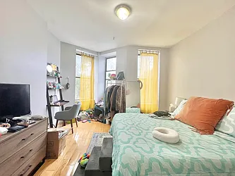 Rented by Doorway NYC, LLC