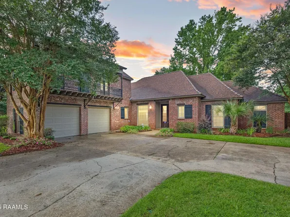 100 Carrollton Cir, Lafayette, LA 70503