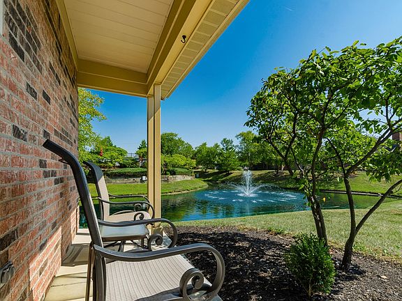 3rd image of 2660 Pine Marsh Dr