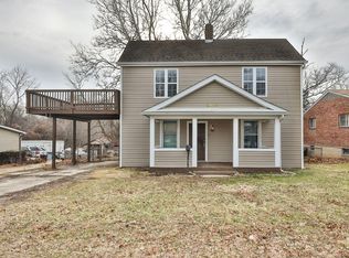 8428 Lackland Rd, Saint Louis, MO 63114