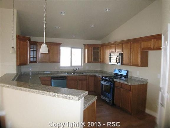 2nd image of 4760 Cedarmere Dr