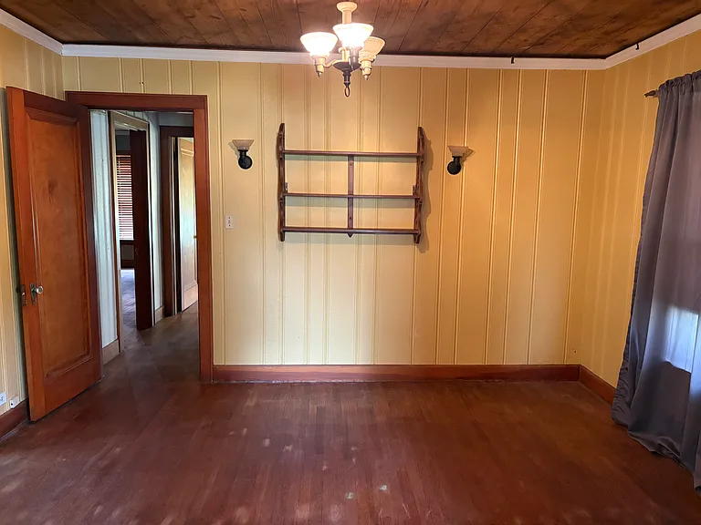 828 W Gandy St — Photo 7