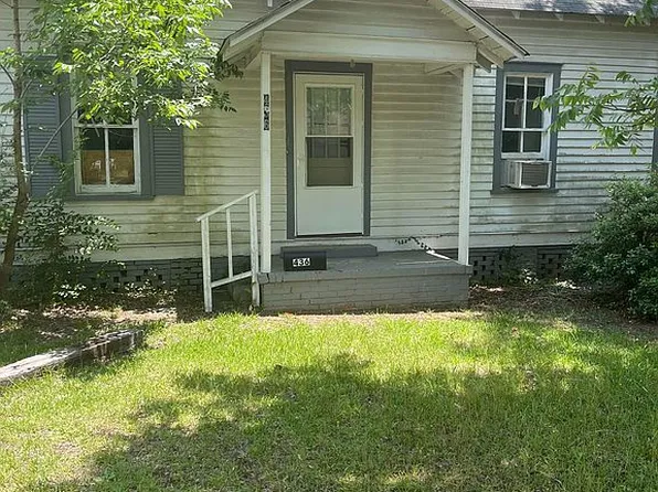 436 Warthen St, Sandersville, GA 31082