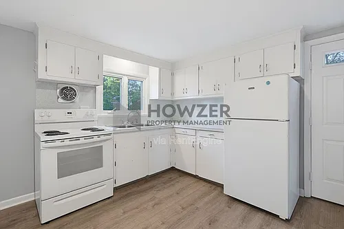 14 Ellis Dr Photo 1