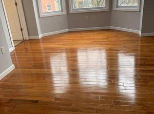 169 S 10th St, Newark, NJ 07107