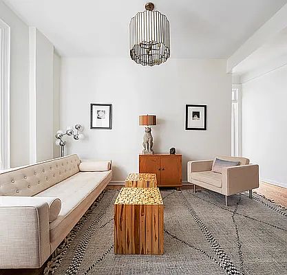 4th image of 255 W 108th St APT 4A