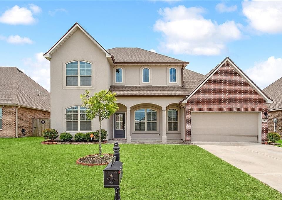 732 Lakeshore Village Dr, Slidell, LA 70461 Zillow