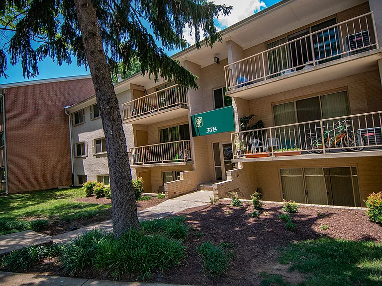 Spring Ridge Apartments Building Exterior 30