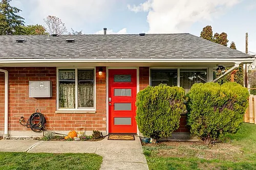 2807 22nd Ave W #2 Photo 1