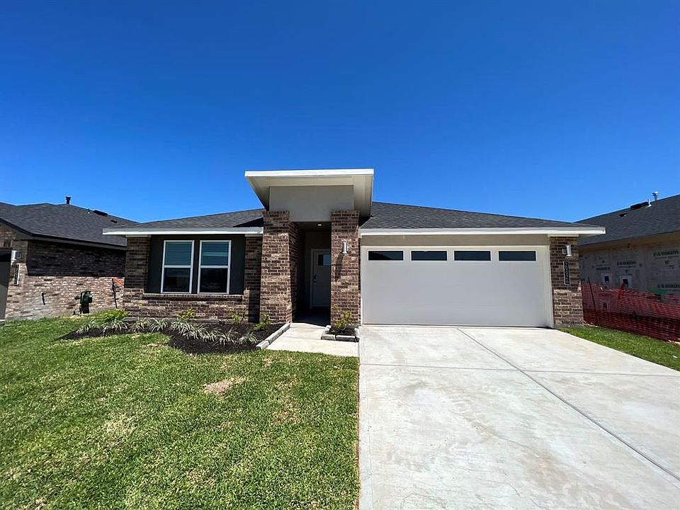 1st image of 29926 Ousel Falls Ln