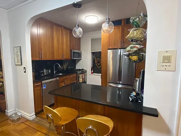 60 Cooper St APT 1D, Manhattan, NY 10034