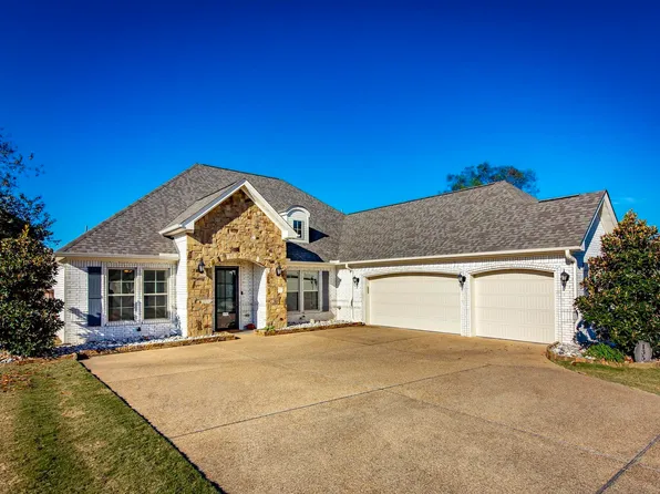 135 Callaway Cir, Hot Springs, AR 71913