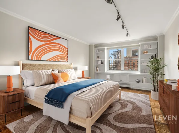 1175 York Avenue image 3 of 13