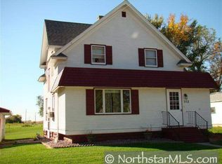 252 E Watonwan St, Lake Crystal, MN 56055
