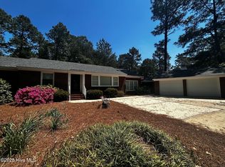 71 Pine Ridge Dr, Whispering Pines, NC 28327