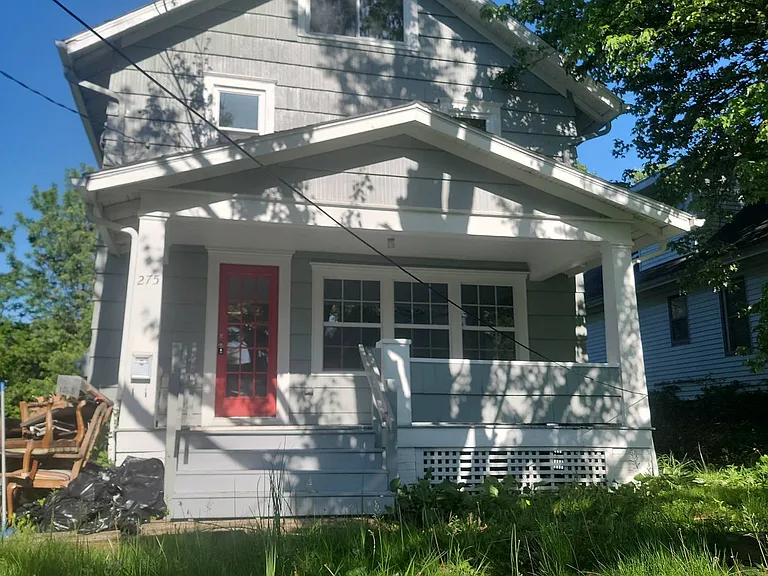 275 Goodview Ave — Photo 1