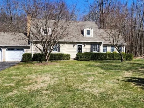 903 Flintlock Pl, Lebanon Twp., NJ 08826
