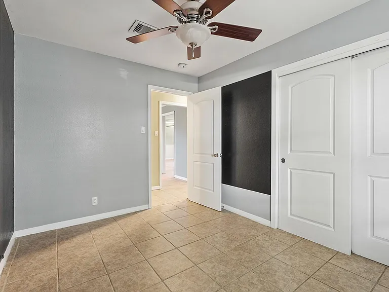 3209 Chestershire Dr — Photo 22