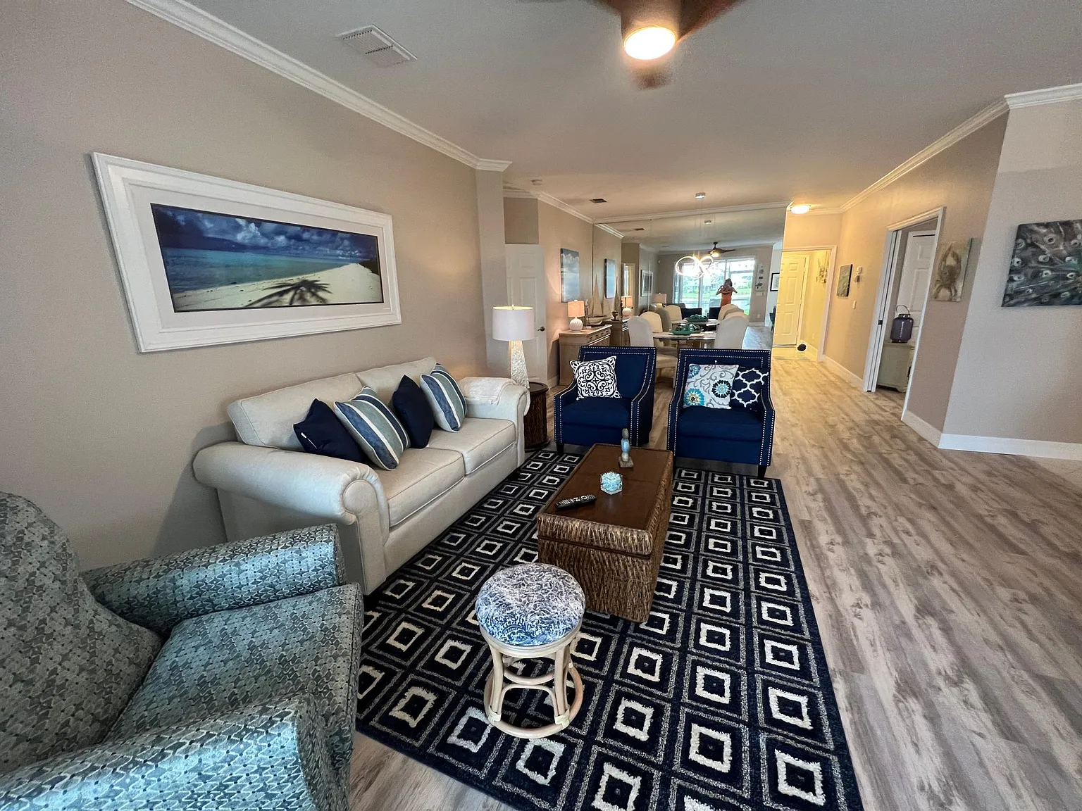 3 bed, 1590 sqft, $3,850 — Photo 2