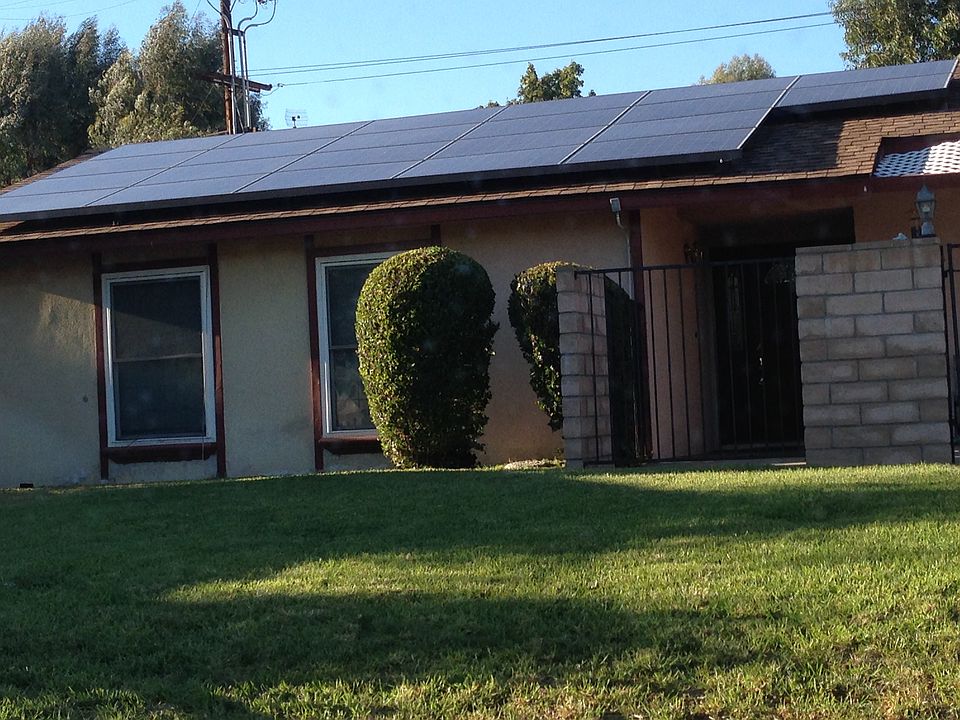 2nd image of 1349 Waverly Ct