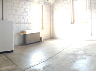 527 S Main St #11, Carthage, MO 64836