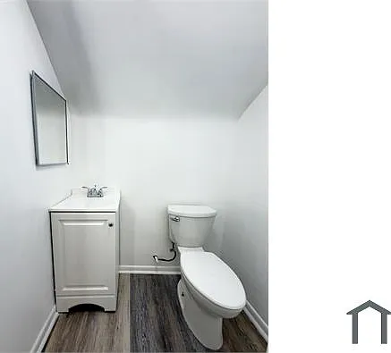 7324 Pierson St — Photo 9