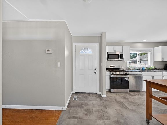 4th image of 621 N Union Pl