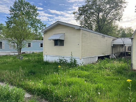 4th image of 1020 Birch St #20