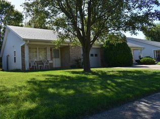 405 Dangerfield Dr, Beech Grove, IN 46107