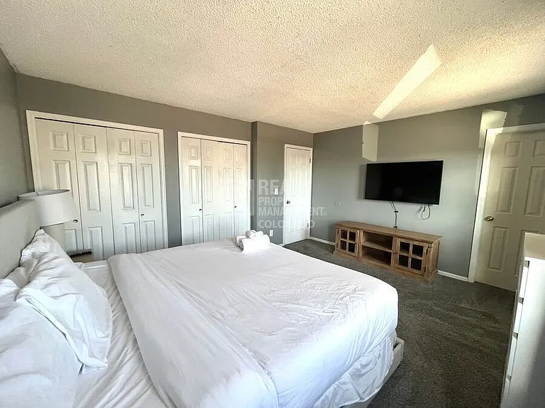 5180 Victory Rd — Photo 14