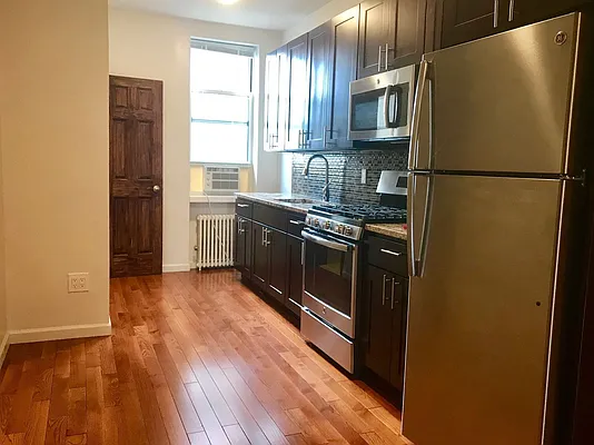 Rented by Nest Seekers International | media 12