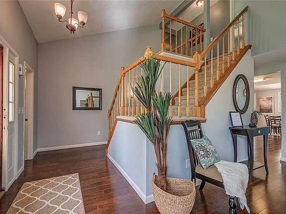 5th image of 5971 Jerusalem Dr