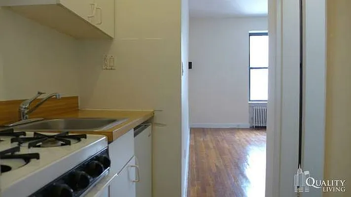 Rented by (Legacy) NY Quality Living Uptown | media 30