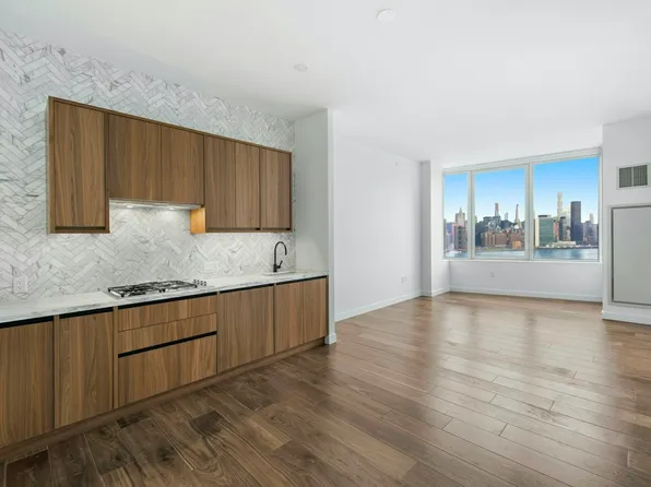 21 India Street image 1 of 12