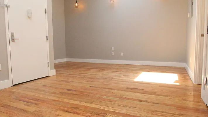 Rented by Nooklyn NYC LLC | media 21