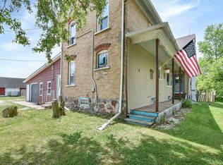 N8424 Nollenberg Rd, Manawa, WI 54949