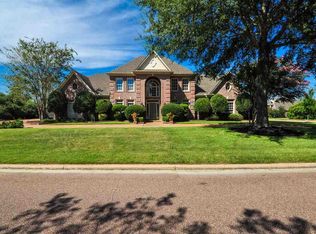 2460 Halle Pkwy, Collierville, TN 38017