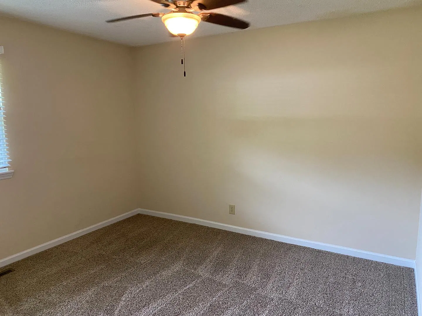 6808 Ray Road — Photo 4