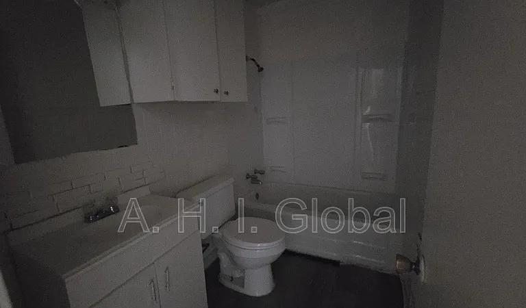 1113 NW 21st Ave — Photo 6