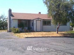 621 S Ewing Pl, Moses Lake, WA 98837
