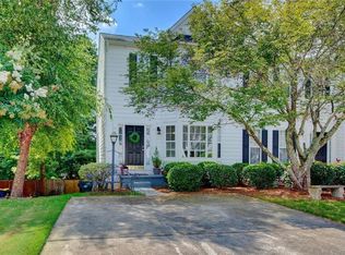 4378 Thorngate Ln, Acworth, GA 30101