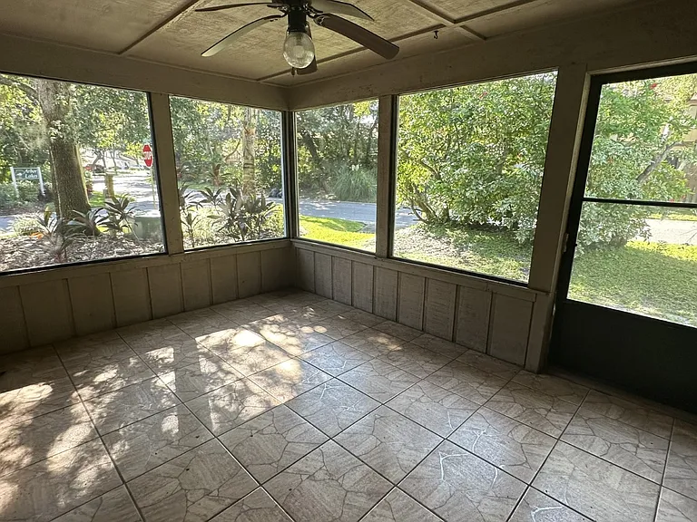 2 Arbor Lake Park — Photo 32