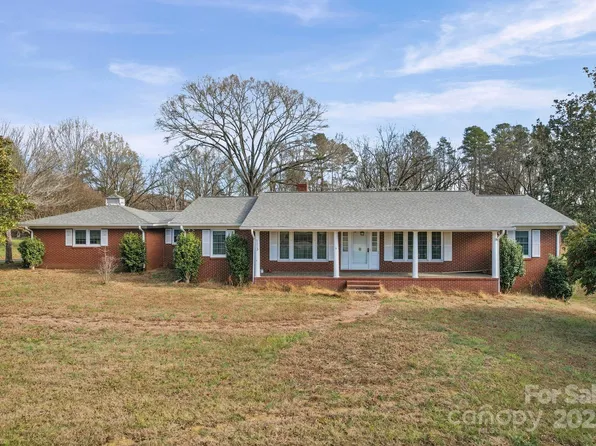 1223 Walker Rd, Mount Pleasant, NC 28124