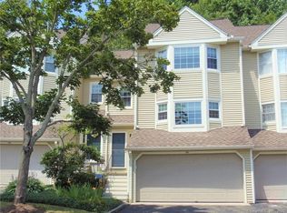 161 Governor Trumbull Way UNIT 161, Trumbull, CT 06611